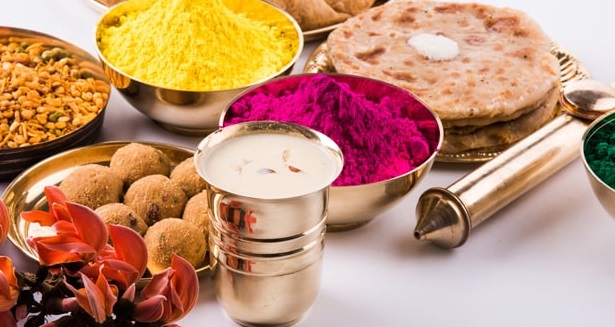 2023 Holi Recipes होली के मौके पर बनाएं गुजिया, ठंडाई, कचौरी